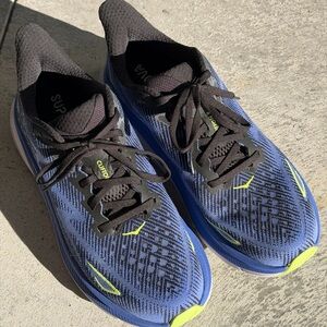 Women’s Hoka Clifton 9